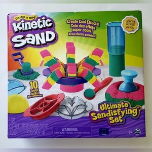 Kinetic Sand Ultimate Sandisfying Set, 2lb Multicolored Play Sand 10 Molds Tools